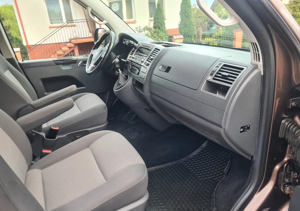 Volkswagen Caravelle cena 82900 przebieg: 230000, rok produkcji 2013 z Recz małe 137